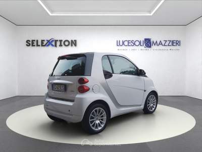 Smart ForTwo  - fortwo 1000 52 kw mhd coupé passion Bianco usata Ancona