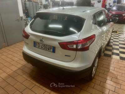 Nissan Qashqai 1.5 dCi Acenta Bianco usata Melegnano