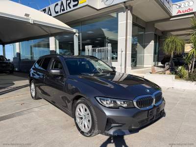 BMW Serie 3 320d 320d xDrive Touring Business Advantage Grigio usata TORRENOVA BMW Serie 3 320d 320d xDrive Touring Business Advantage Grigio usata TORRENOVA