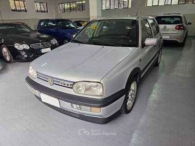 Volkswagen Golf Golf 5p 2.0 Gti Edition Air Grigio usata Piancogno