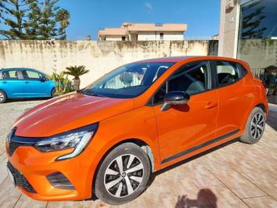 Renault Clio SCe 65 CV Equilibre usata Caprarica di Lecce