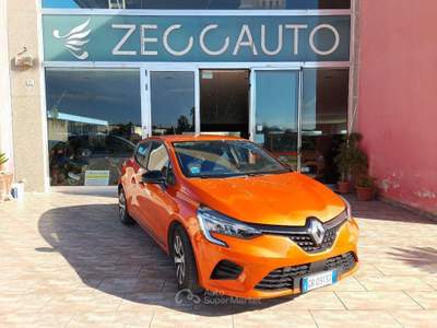 Renault Clio SCe 65 CV Equilibre usata Caprarica di Lecce
