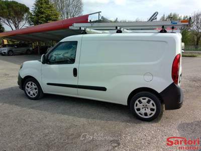 Fiat Doblò Dobl&ograve; 1.4 T-Jet Natural Power Pop Bianco usata Mogliano Veneto