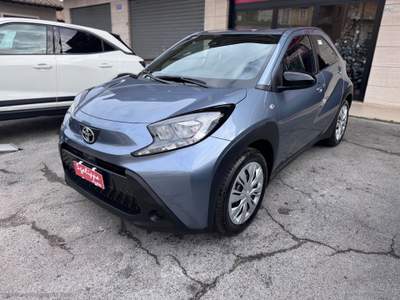 Toyota Aygo Aygo X 1.0 VVT-i 72 CV 5p. Active Blu/Azzurro usata Fonte Nuova