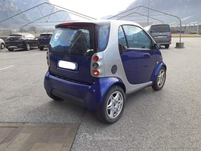 Smart ForTwo SMART COUPE 0.6 BZ usata Scurelle