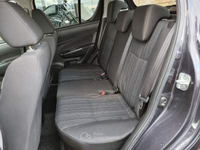 Suzuki Swift 5 porte B-Easy Nero usata Altamura