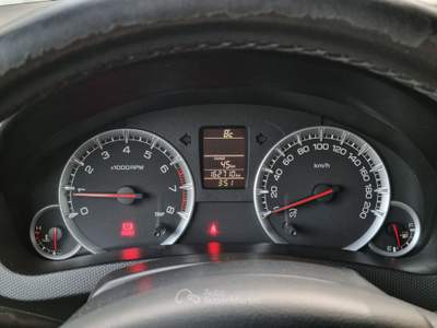 Suzuki Swift 5 porte B-Easy Nero usata Altamura