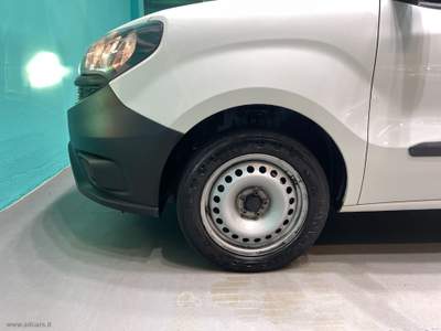 Fiat Doblò Doblò 1.4 T-Jet Nat.Pow.PC-TN Cargo Lam. *BENZINA/METANO* Bianco usata Castrezzato