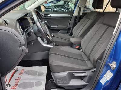 Volkswagen T-Roc SCR Life Blu/Azzurro usata Altamura