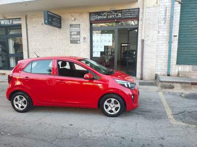 Kia Picanto 12V 5 porte X Line Rosso usata Valenzano