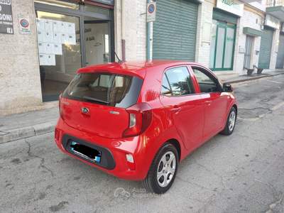 Kia Picanto 12V 5 porte X Line Rosso usata Valenzano