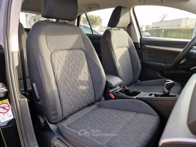 Volkswagen Golf Golf 2.0 TDI 115 CV SCR Life Nero usata Prevalle