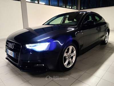 Audi A5 S-Line 5 posti Blu/Azzurro usata Alpignano