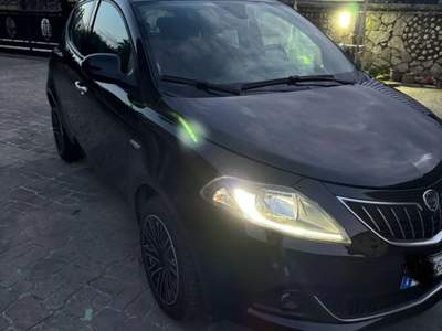 Lancia Ypsilon Lancia Ypsilon Hybrid Nero usata Sarno