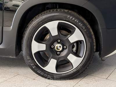 Fiat Panda Panda - 1.0 Hybrid 70cv - Pandina Cross Nero usata Robecco sul Naviglio
