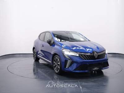 Renault Clio 1.0 TCe 90cv 5 porte Techno Blu/Azzurro usata Pozzuoli