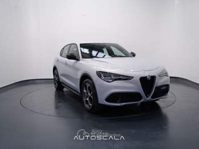Alfa Romeo Stelvio 2.2 Turbodiesel 160cv AT8 RWD Sprint Grigio usata Pozzuoli