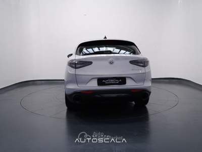 Alfa Romeo Stelvio 2.2 Turbodiesel 160cv AT8 RWD Sprint Grigio usata Pozzuoli