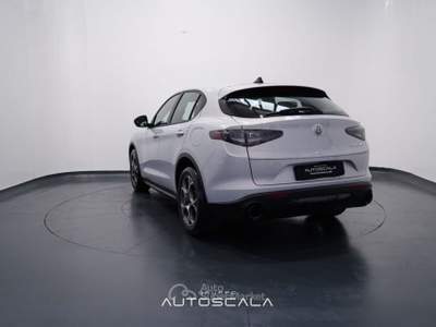 Alfa Romeo Stelvio 2.2 Turbodiesel 160cv AT8 RWD Sprint Grigio usata Pozzuoli