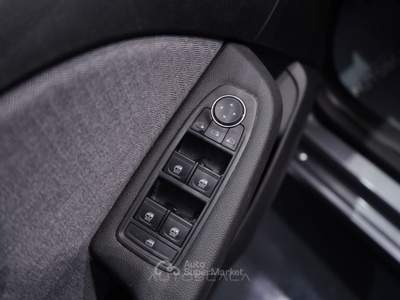 Renault Clio 1.0 TCe 90cv 5 porte Techno Grigio usata Pozzuoli
