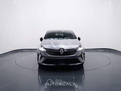 Renault Clio 1.0 TCe 90cv 5 porte Techno Grigio usata Pozzuoli
