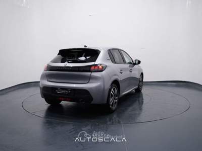 Peugeot 208 1.2 PureTech 75cv S&S 5 porte Style Grigio usata Pozzuoli