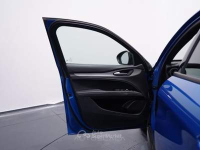 Alfa Romeo Stelvio 2.2 Turbodiesel 160 CV AT8 RWD Sprint Blu/Azzurro usata Pozzuoli