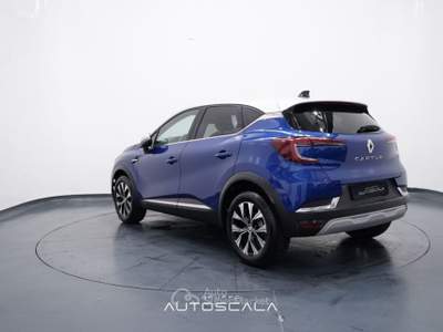 Renault Captur 1.0 TCe 90cv Techno Grigio usata Pozzuoli