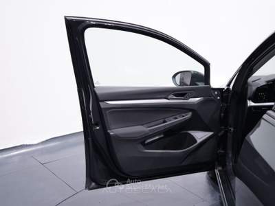 Volkswagen Golf Variant 1.5 TGI 130cv Metano Life Grigio usata Pozzuoli
