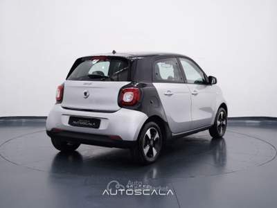 Smart ForFour 1.0 70cv GPL Passion #Navy #Led Nero usata Pozzuoli