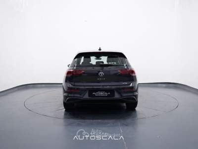 Volkswagen Golf 1.0 TSI 110cv EVO DSG Life Grigio usata Pozzuoli