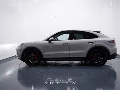 Porsche Cayenne Cayenne Coupé 4.0 500cv GTS Bianco usata Pozzuoli