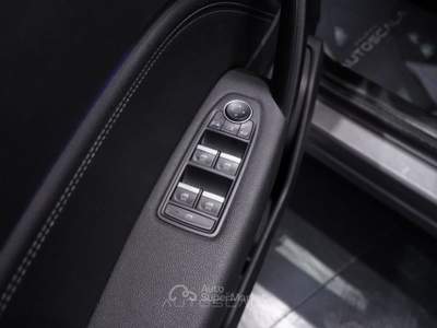 Renault Captur 1.0 TCe 90cv Techno Grigio usata Pozzuoli