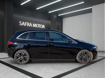 Mercedes-Benz Classe B B 180 d Automatic Progressive Advanced Nero usata Rende
