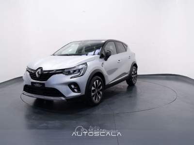 Renault Captur 1.0 TCe 90cv GPL Techno Grigio usata Pozzuoli
