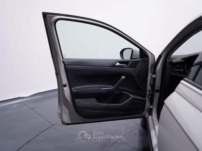 Volkswagen Taigo 1.0 TSI 110 CV Life Grigio usata Pozzuoli