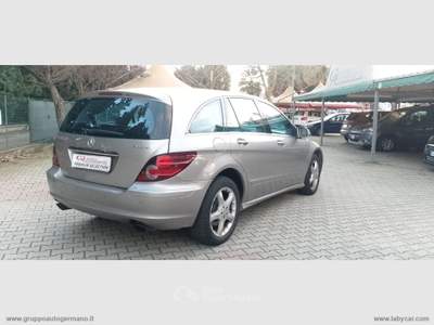 Mercedes-Benz Classe R R 320 CDI 4Matic Grigio usata Nova Siri