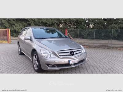 Mercedes-Benz Classe R R 320 CDI 4Matic Grigio usata Nova Siri