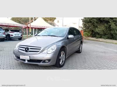Mercedes-Benz Classe R R 320 CDI 4Matic Grigio usata Nova Siri