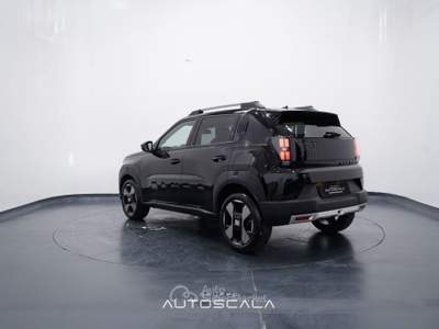 Fiat Grande Panda 1.2 Hybrid 110 CV S&S La Prima Argento usata Pozzuoli