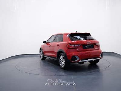 Audi A1 Citycarver 30 TFSI 110cv S Tronic Rosso usata Pozzuoli