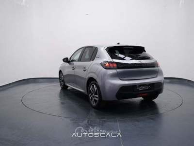 Peugeot 208 1.2 PureTech 75cv S&S 5 porte Style Grigio usata Pozzuoli