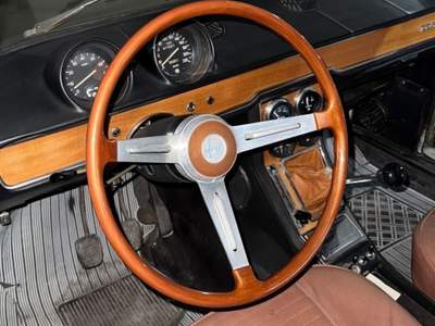 Alfa Romeo Spider 1750 anno 1970 **RESTAURATA** Verde usata Bari