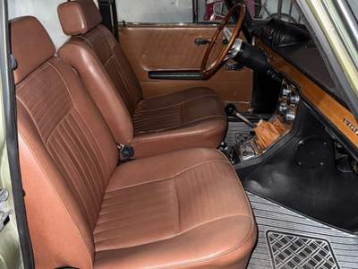 Alfa Romeo Spider 1750 anno 1970 **RESTAURATA** Verde usata Bari