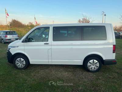 Volkswagen Caravelle T6.1 2.0 TDI 110CV PC Trendline Bianco usata COMACCHIO