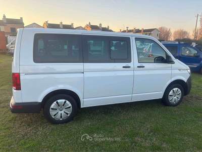 Volkswagen Caravelle T6.1 2.0 TDI 110CV PC Trendline Bianco usata COMACCHIO
