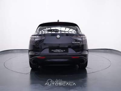 Alfa Romeo Stelvio 2.2 Turbodiesel 160 CV AT8 RWD Sprint Nero usata Pozzuoli