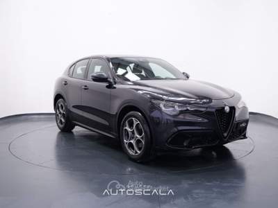 Alfa Romeo Stelvio 2.2 Turbodiesel 160 CV AT8 RWD Sprint Nero usata Pozzuoli