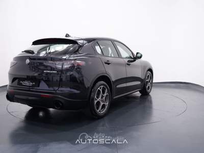 Alfa Romeo Stelvio 2.2 Turbodiesel 160 CV AT8 RWD Sprint Nero usata Pozzuoli