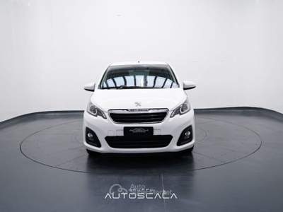 Peugeot 108 1.0 VTi 72cv 5 porte Active Bianco usata Pozzuoli